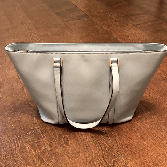 Kate Spade Purse - Picture 2 of 6